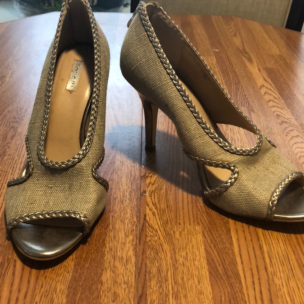 Tahiri heels